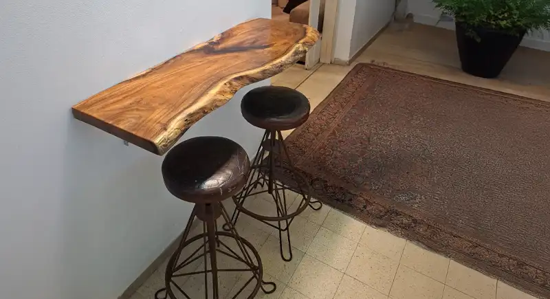 שולחן בר